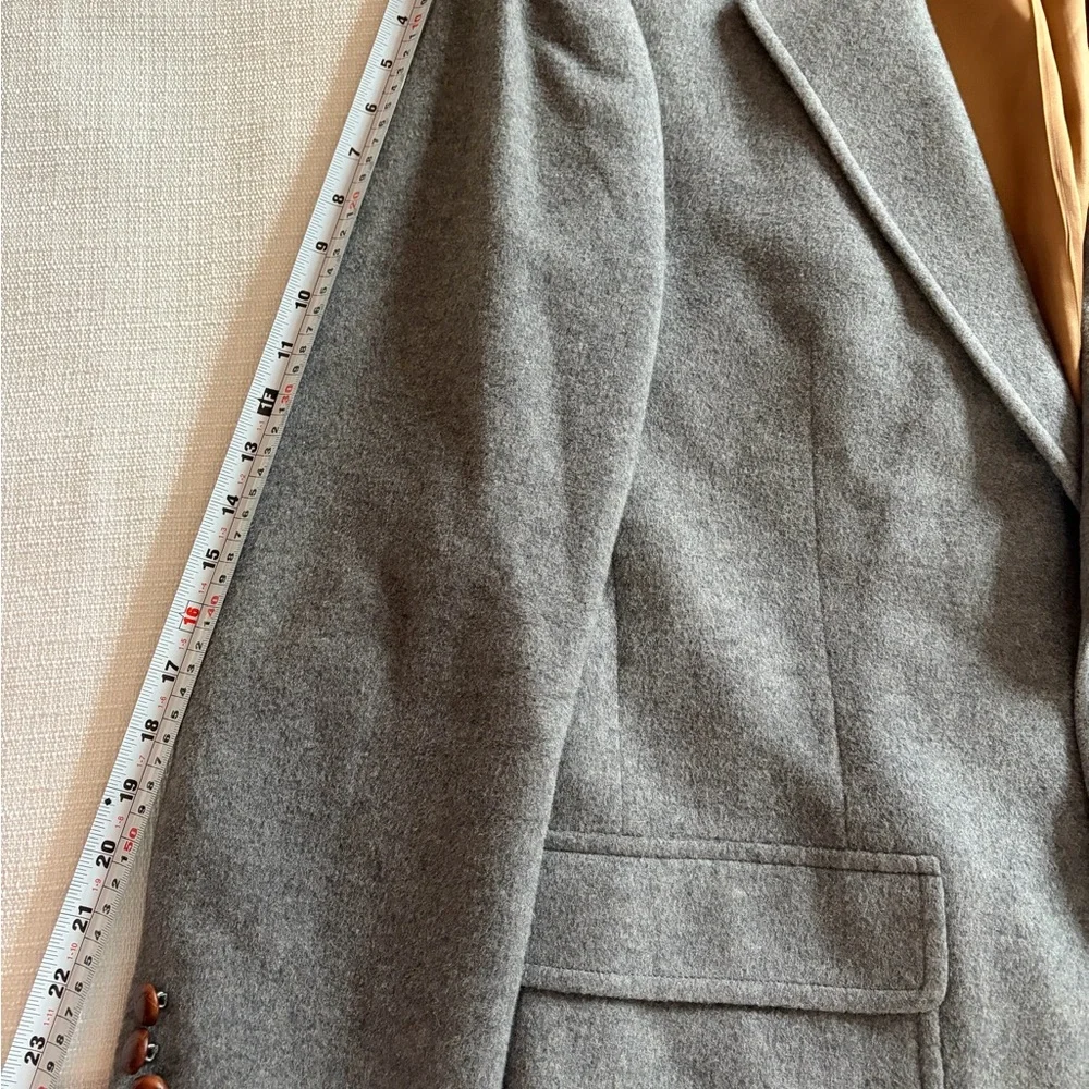 Vintage Wallachs Men's 100%‎ Camel Hair Gray Notch Lapel Wool Blazer